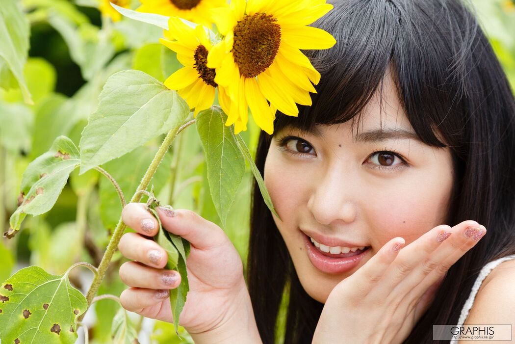 Kana Yume "Usual Girl" [Graphis] Special Contents
