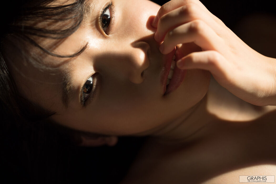 Yura Kano Yura Kano [Graphis] First Gravure First Gravure