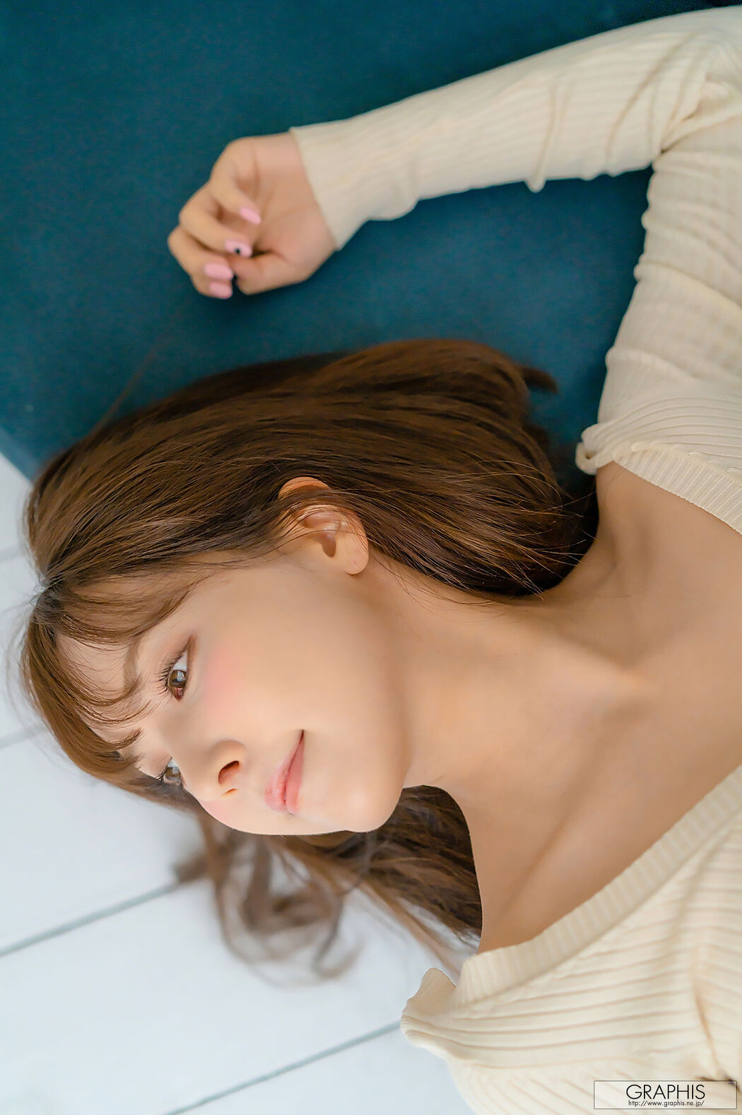 Yuya Mikami "Sweet Smile" [Graphis] Gals461