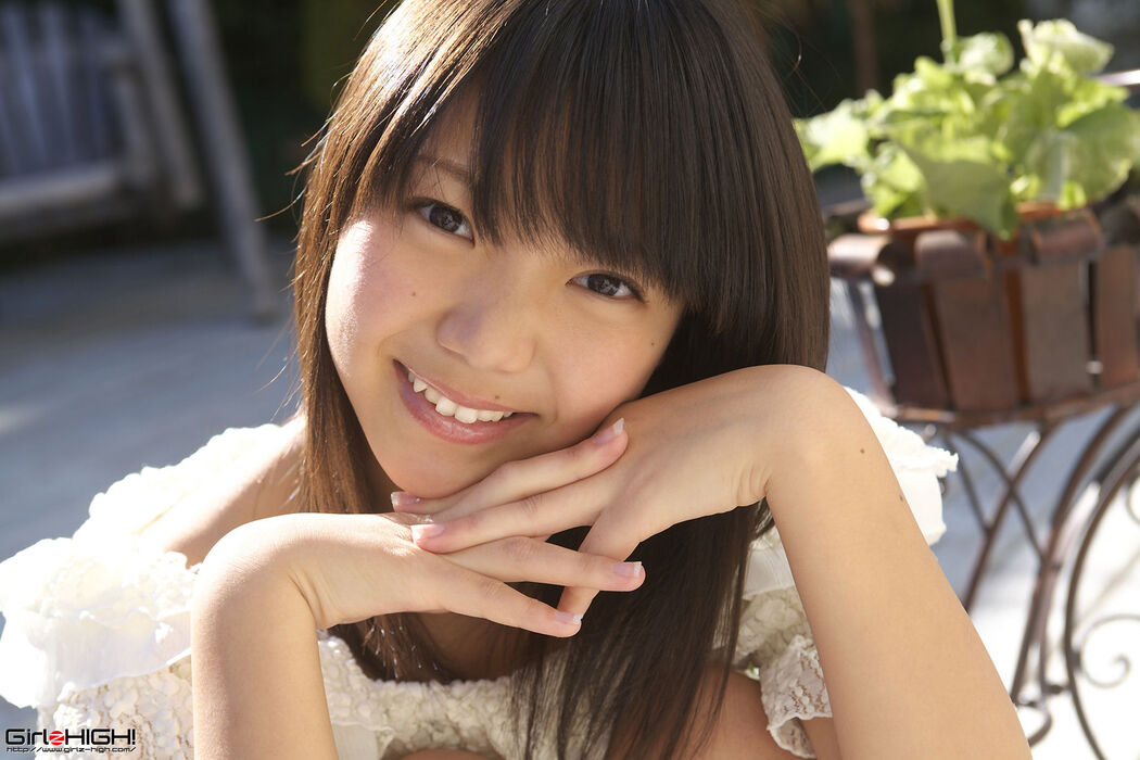 Hazaki Miharu Usa [Graphis] Limited Edition