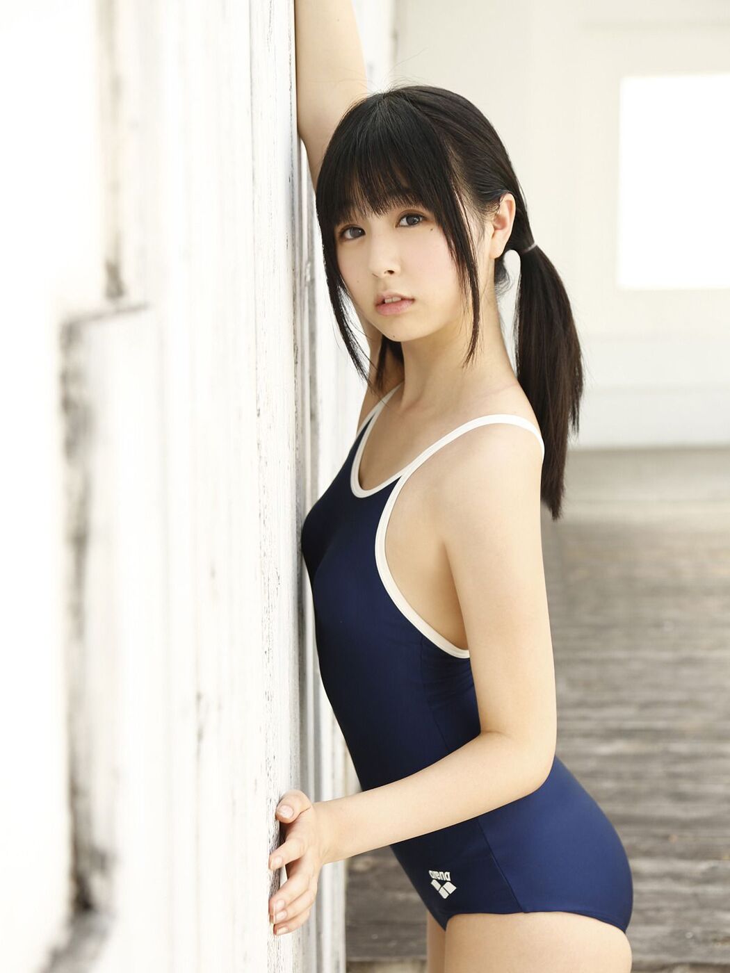 Emi Kurita "une brise" [Sabra.net] Strictly Girl