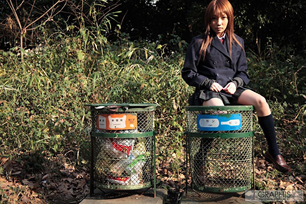 Otsuka ひな/Otsuka young bird "es" [Graphis] Gals