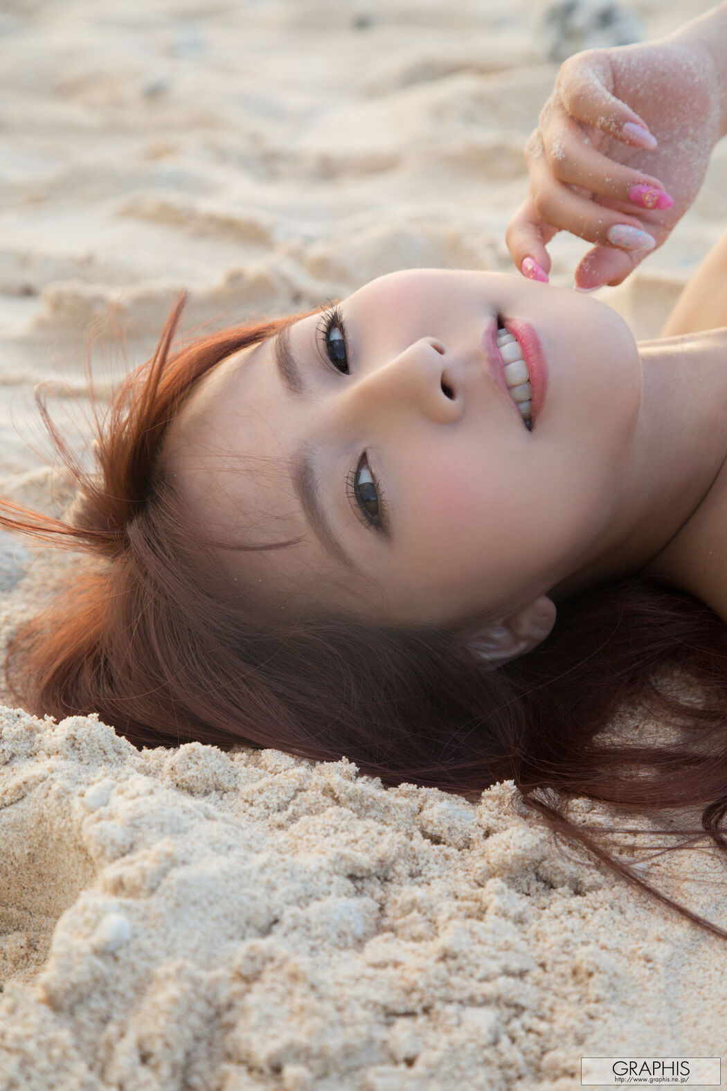 Yua Mikami [GLAMOROUS NUDE!] [Graphis] Gals