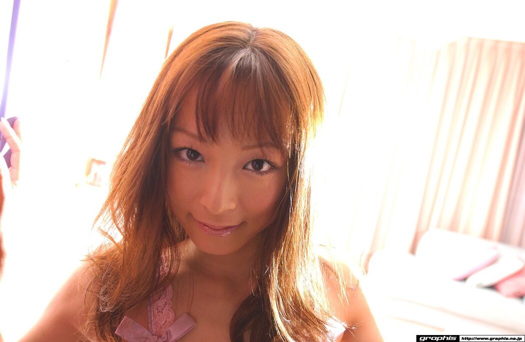 Momose えみる / Momose Emilyu "Ruby Marmalade" [Graphis] Gals