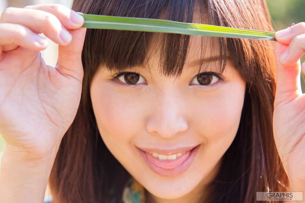 葵つかさ/葵司 "Careless Grace" [Graphis] Gals