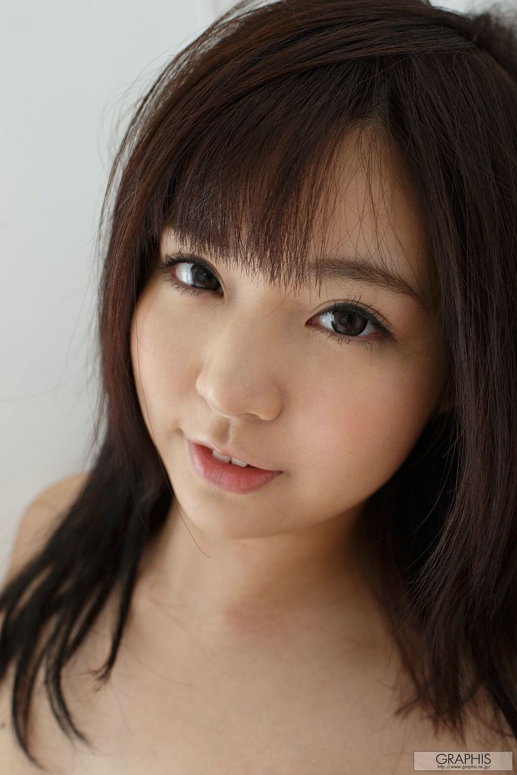 Nana Ayano "Everywhere" [Graphis] Gals