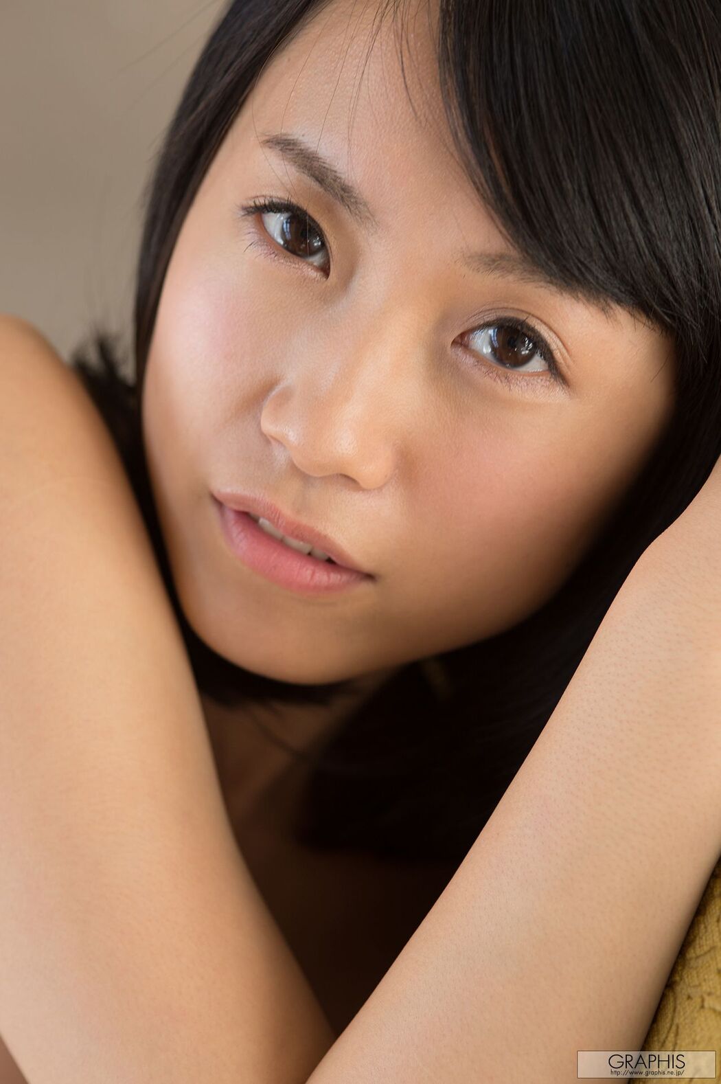 Mami Nagase "Soft & Wet" [Graphis] Gals