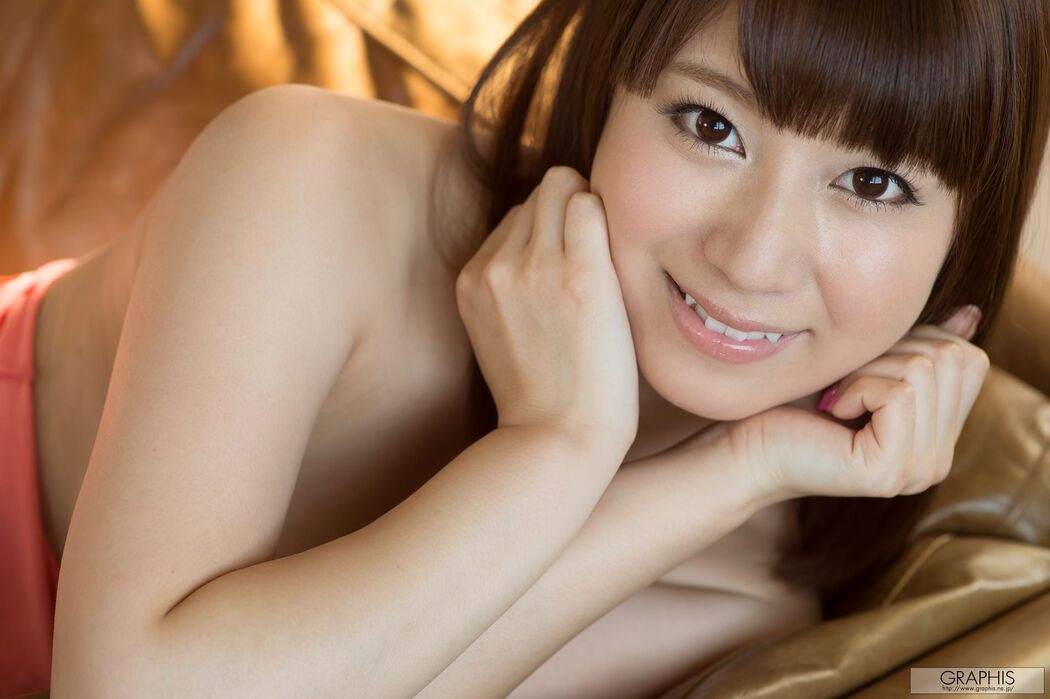 初川みなみ/chuchuannan "Ordinary World" [Graphis] Gals