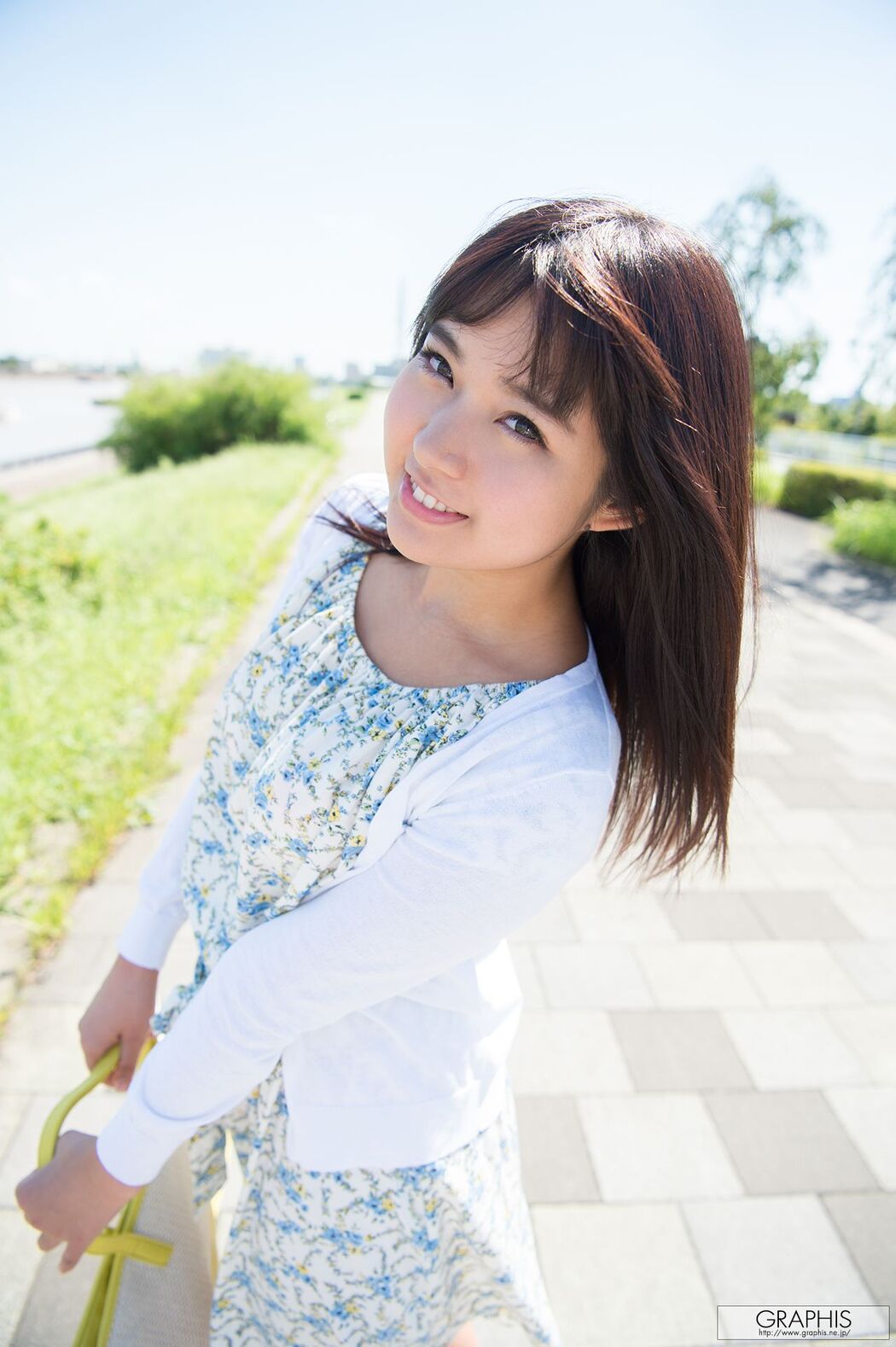 彩乃なな/Ayano Nana "Whimsical cat" [Graphis] Gals