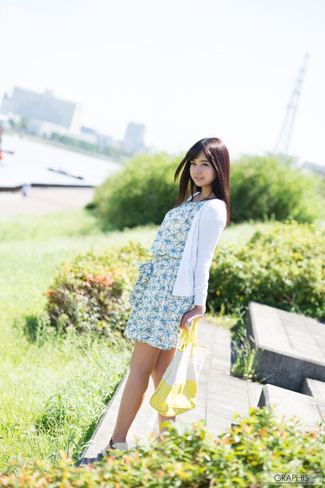 彩乃なな/Ayano Nana "Whimsical cat" [Graphis] Gals