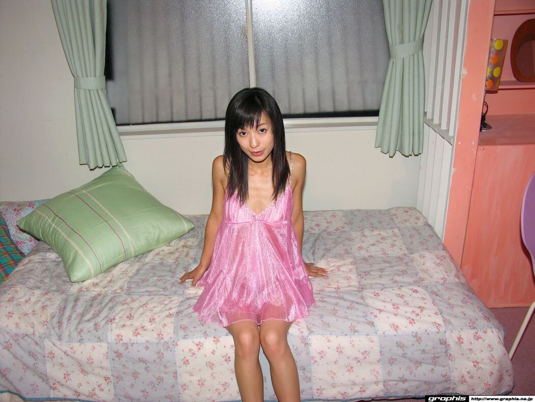 Kaho Kasumi / Kaho Kasumi [Graphis] First Gravure First off daughter