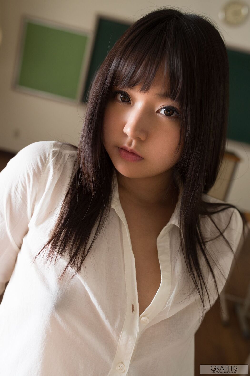 彩乃なな/Ayano Nana "Whimsical cat" [Graphis] Gals
