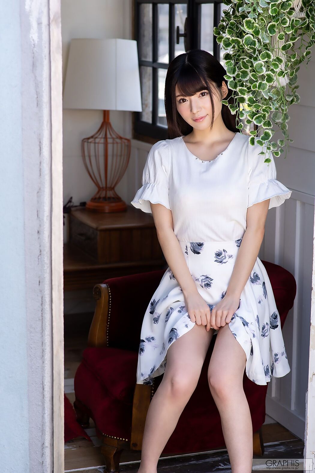 Nodoka Sakuraba "Olhos Claros" [Graphis] Gals451