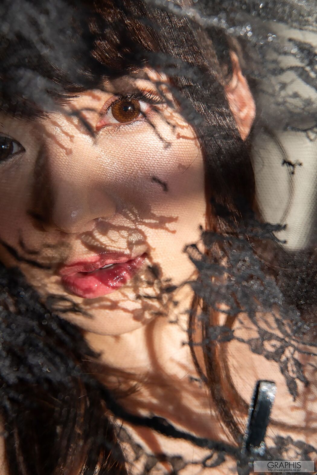 Nodoka Sakuraba "Olhos Claros" [Graphis] Gals451