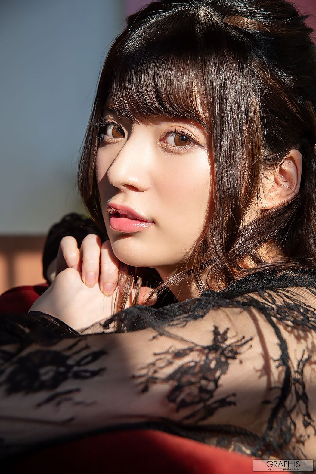 Nodoka Sakuraba "Olhos Claros" [Graphis] Gals451