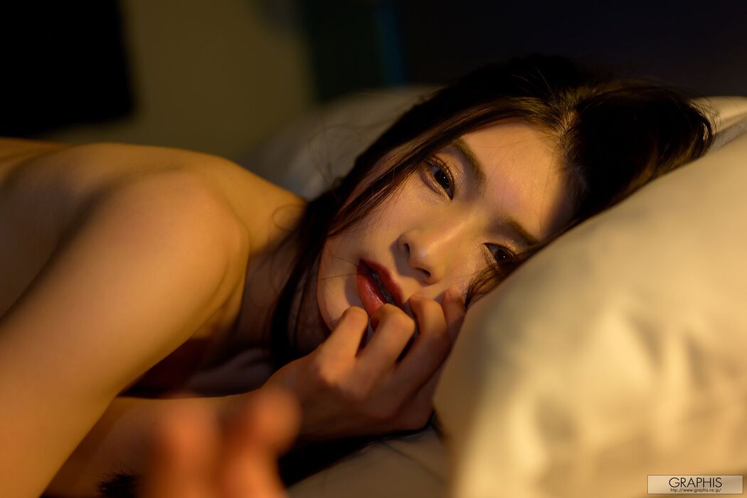 [Graphis] Special - Suzu Honjo Honjo Suzu Corpo