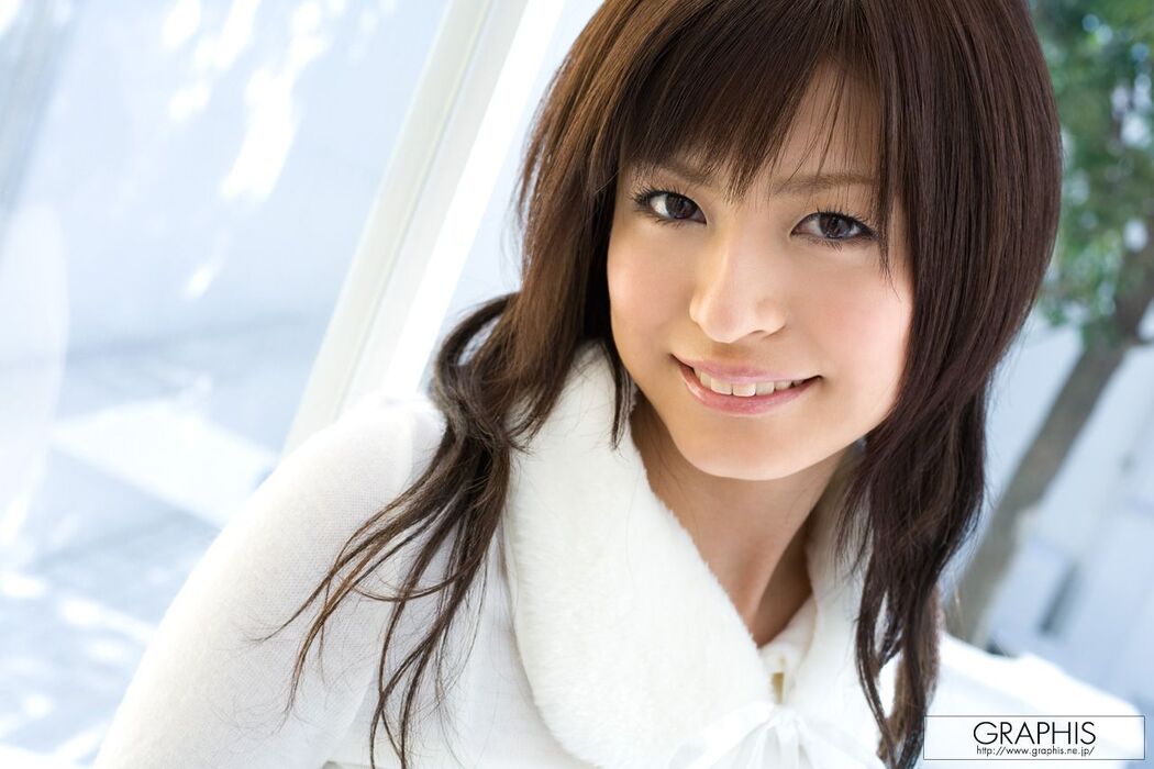 Misaki Mori [Graphis] First Gravure