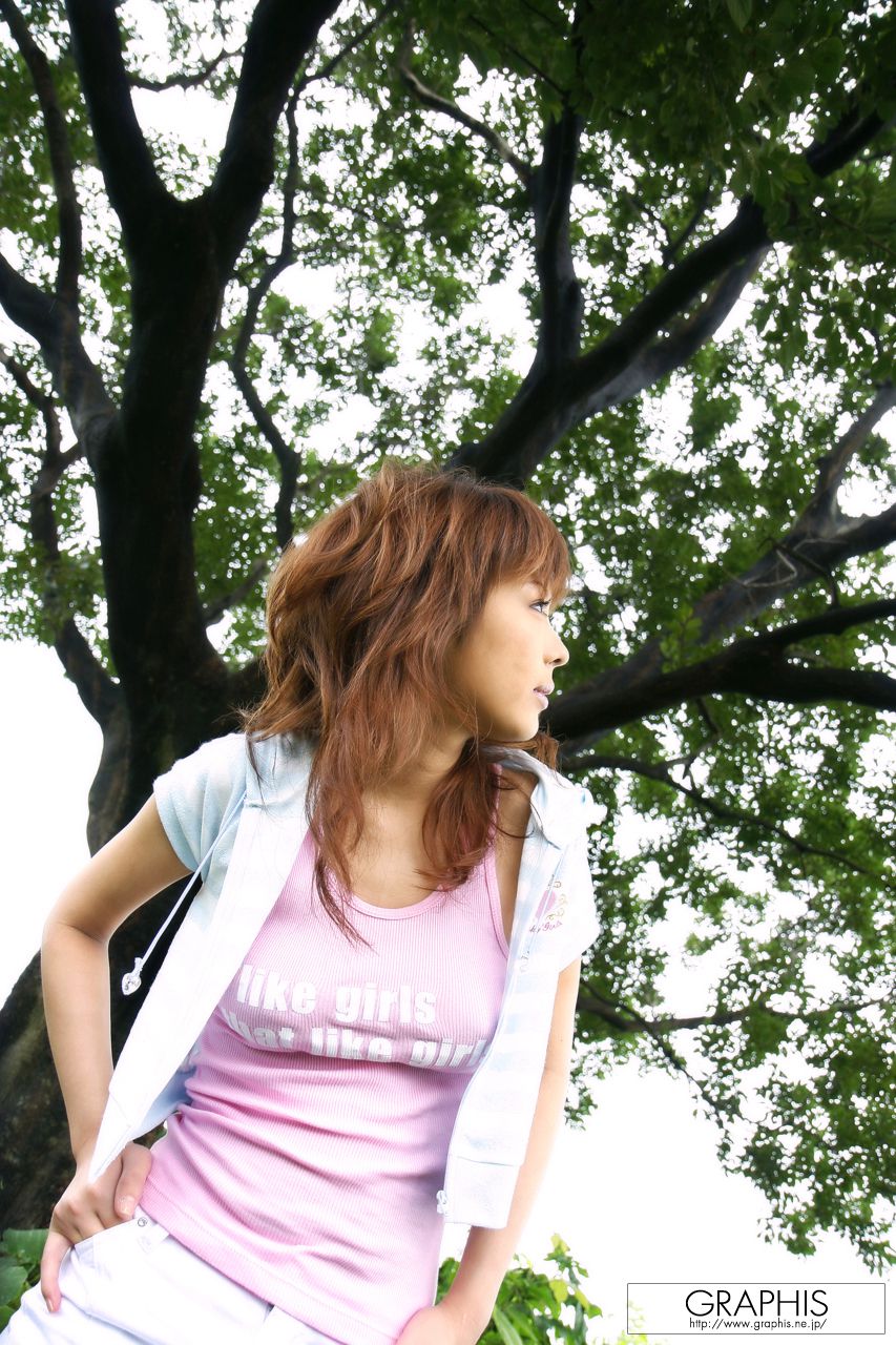 sakurako桜子/Sakurako [Graphis] First Gravure 初脱ぎ娘