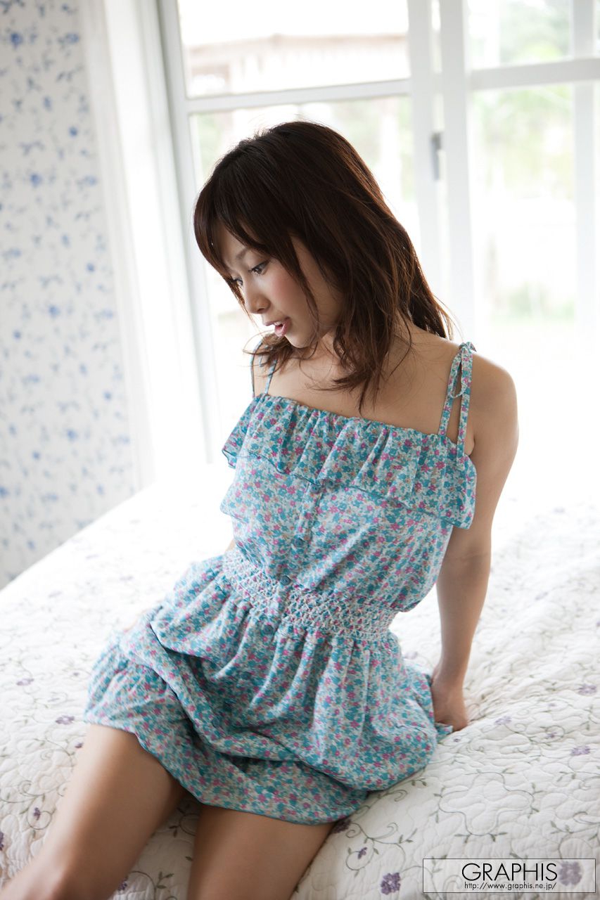 Mika Kojima "MINAMIKAZE" [Graphis] Special Contents