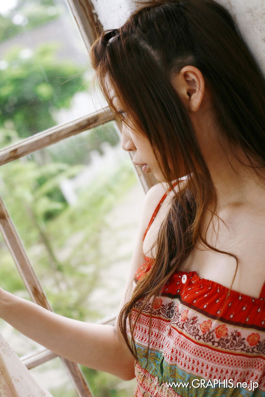 Ayumi Kobayashi Kobayashi Aiyu [Graphis] First Gravure