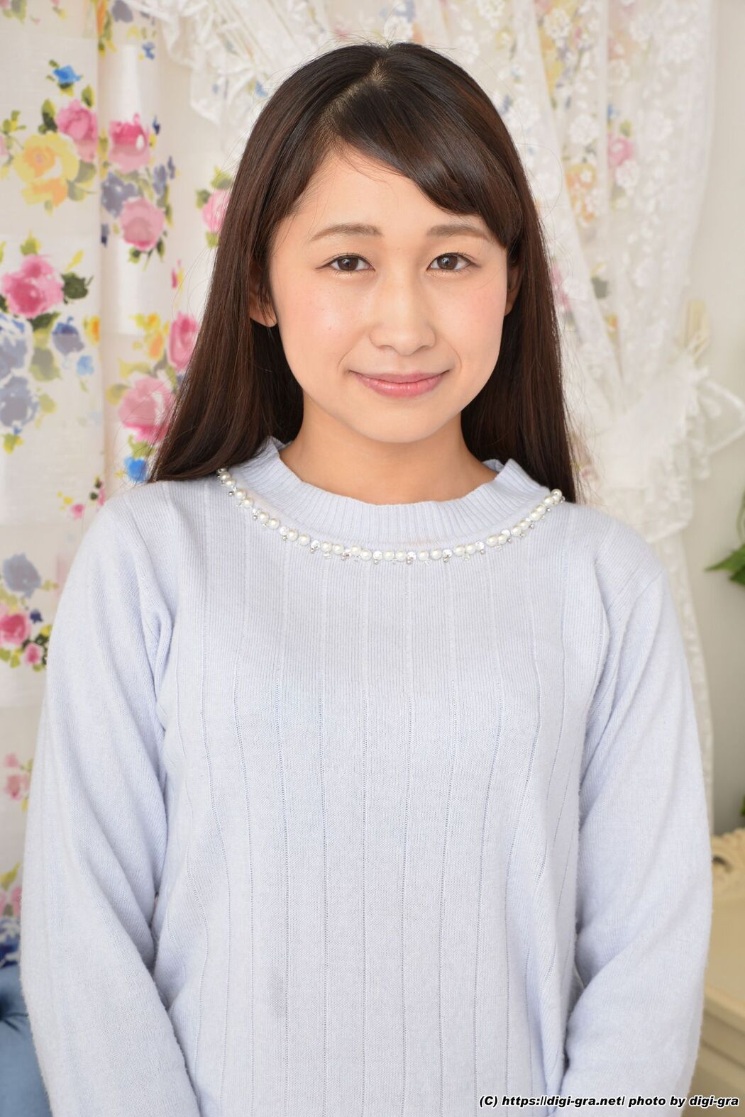 Emi Tsubai Photoset 04 [Digi-Gra]