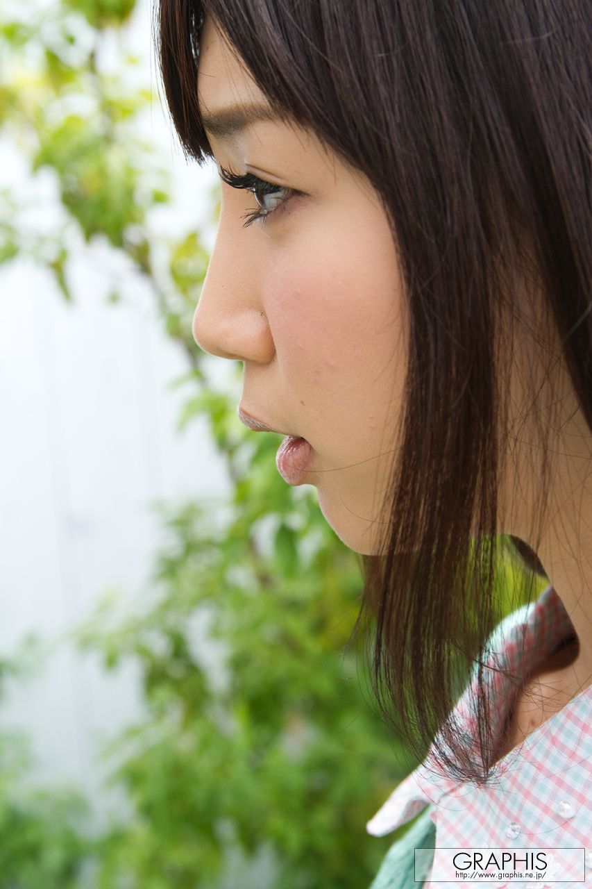 Yui Fujishima "Pure &amp; Sexy" [Graphis] Gals
