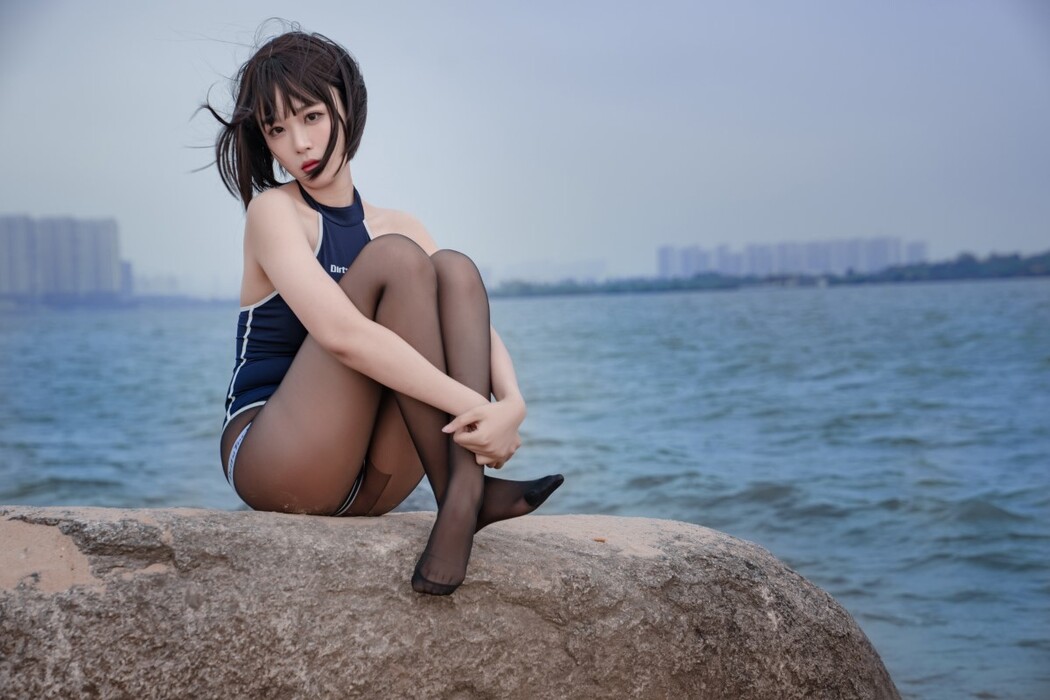 Coser@轩萧学姐 Vol.017 沙滩竞泳