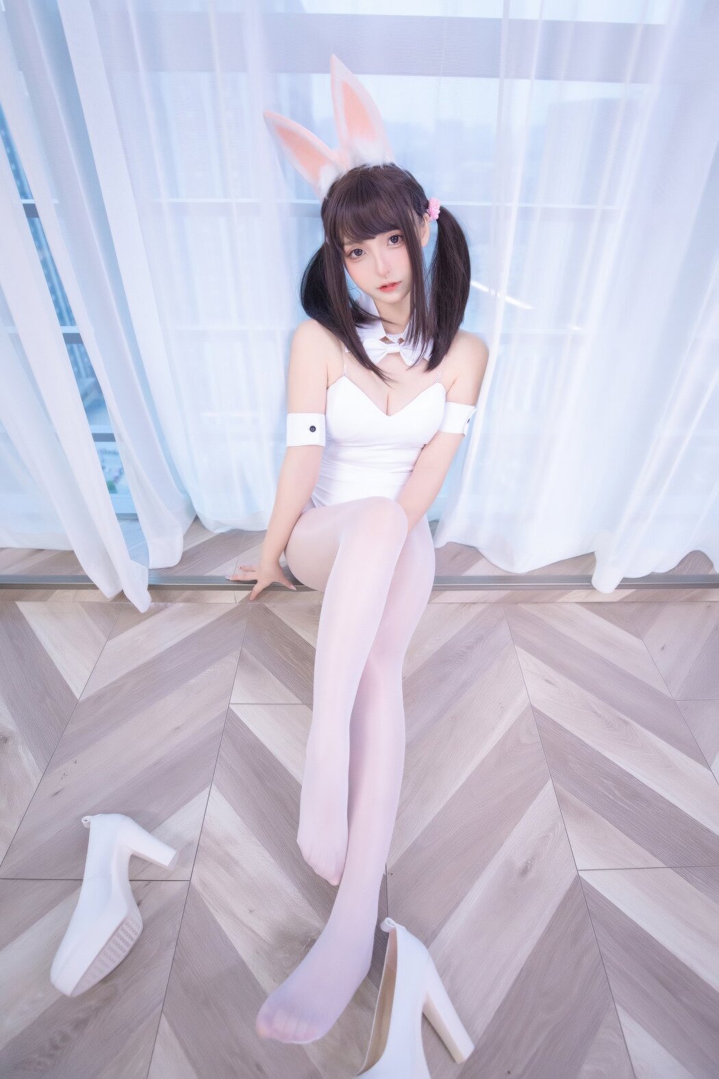 Coser@神楽坂真冬 Vol.077 兔女郎与钢管 B