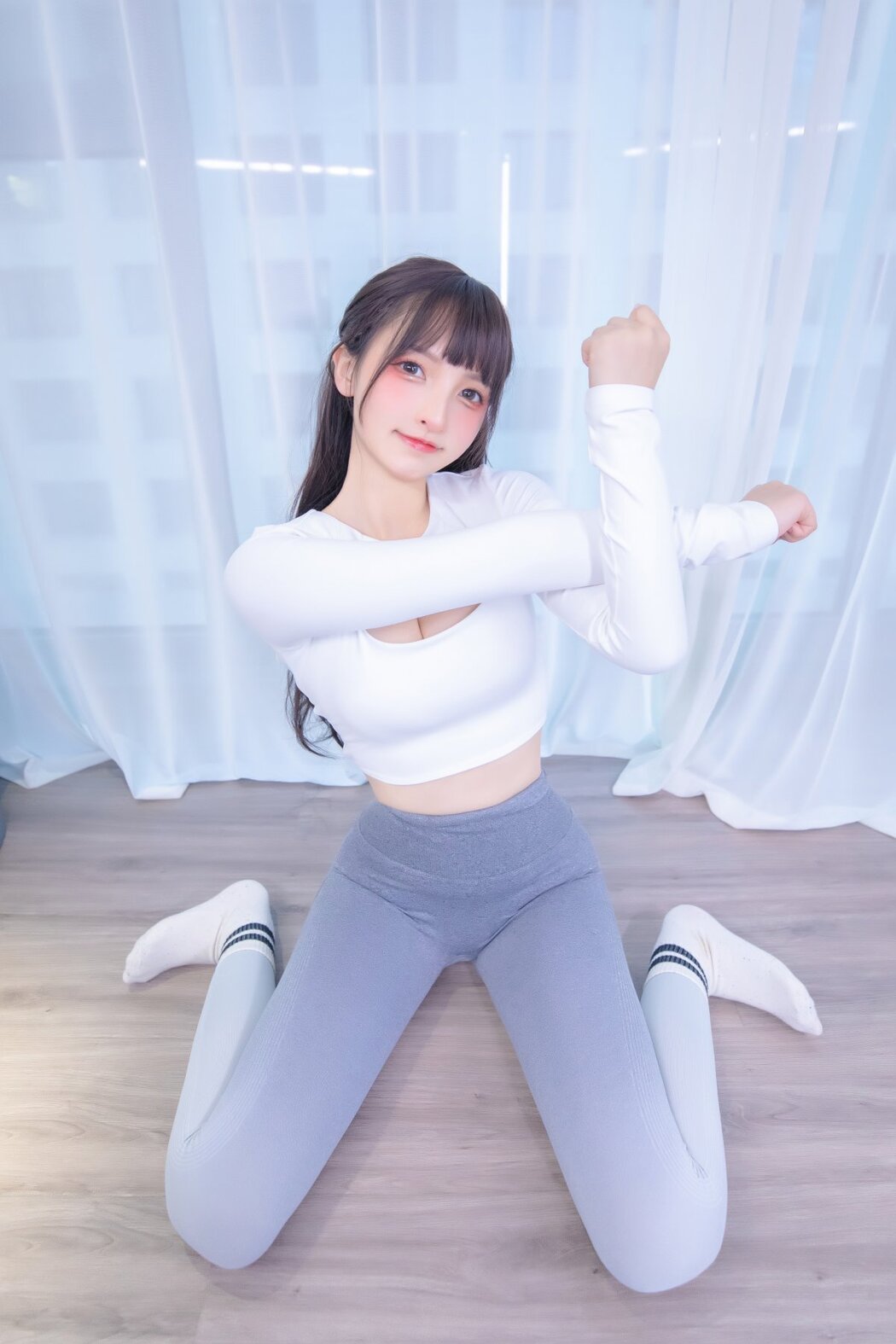 Coser@神楽坂真冬 Vol.081 瑜伽少女