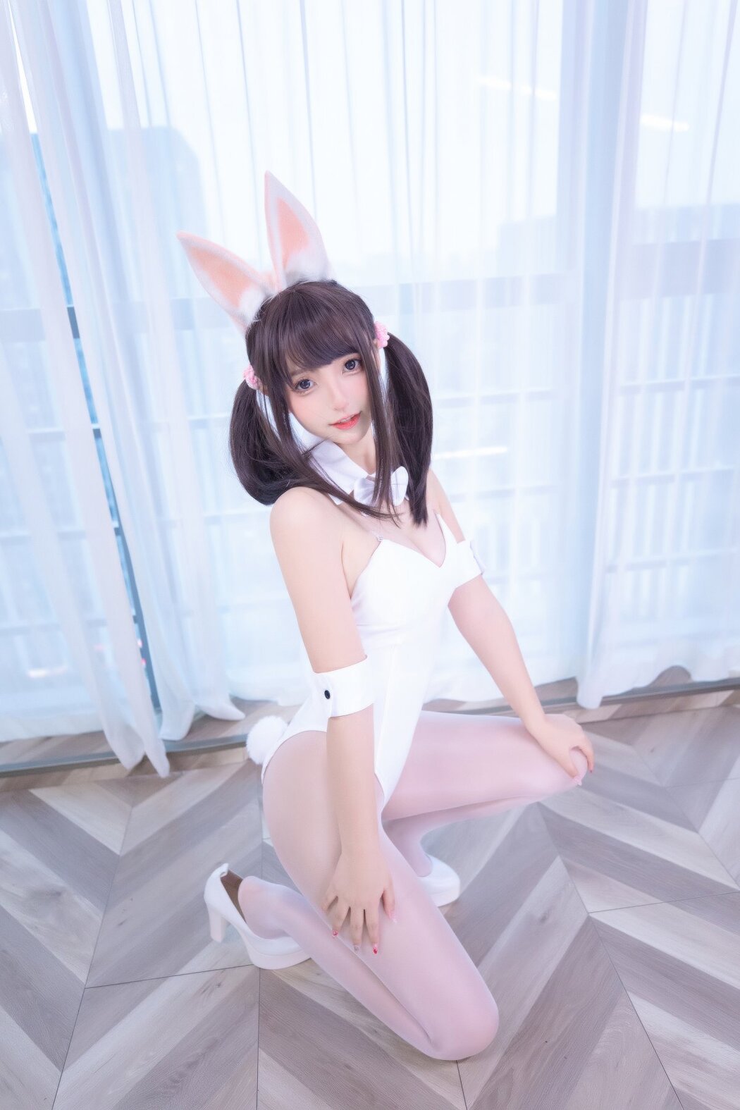 Coser@神楽坂真冬 Vol.077 兔女郎与钢管 B