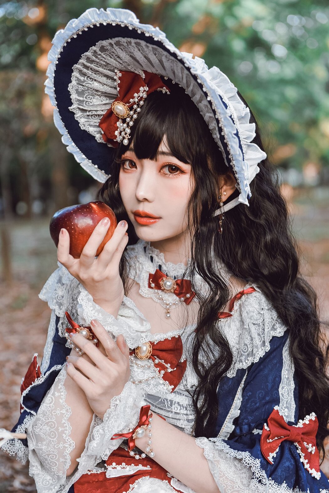 Coser@Ely Vol.034 Snow White Cover Photo