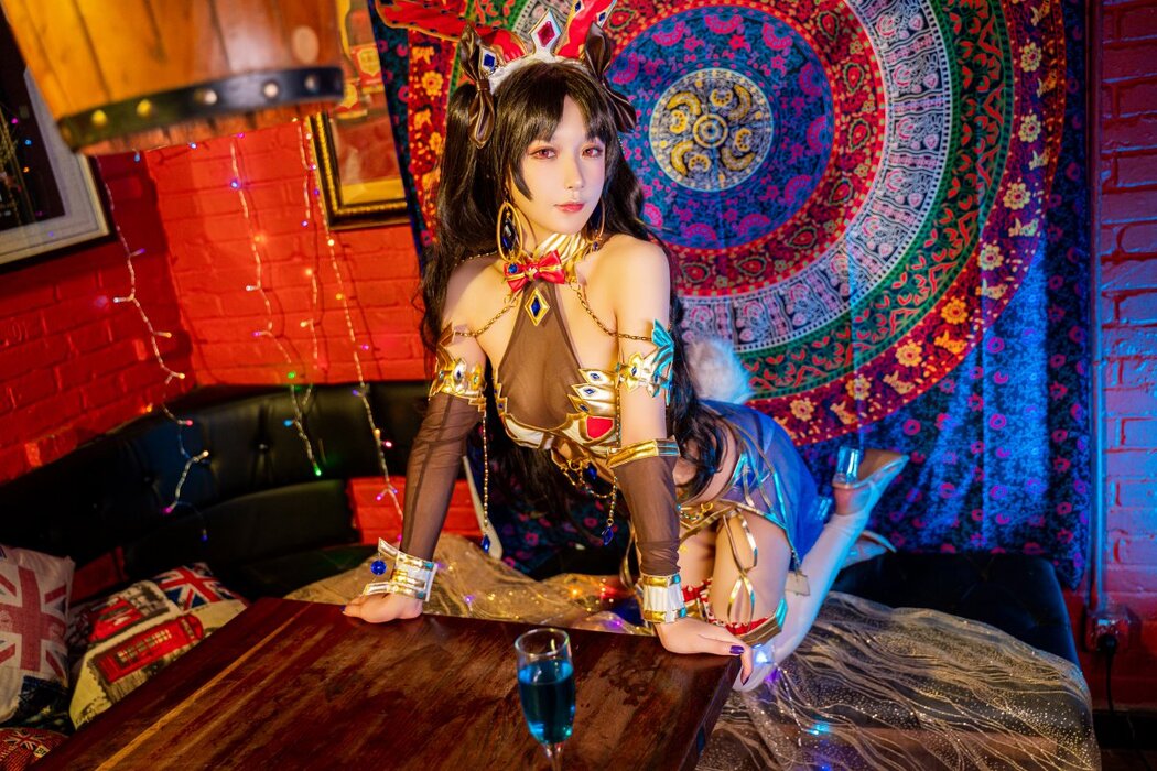 Coser@阿包也是兔娘 Vol.034 弓凛兔女郎