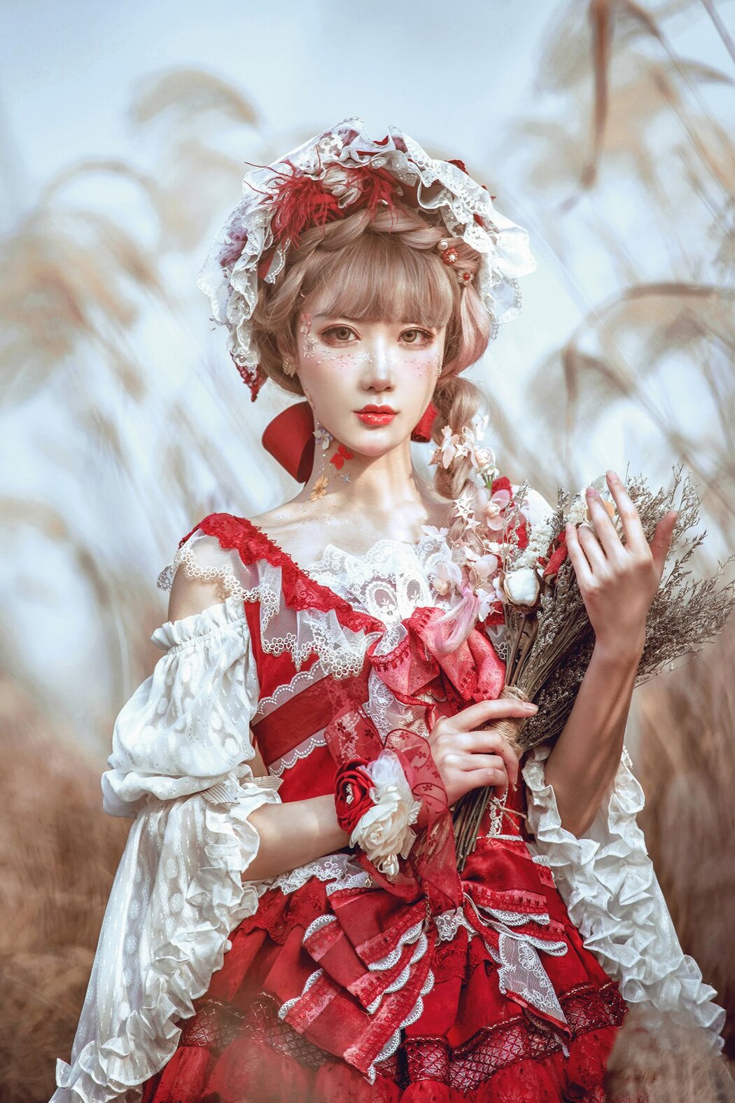 Coser@阿包也是兔娘 Vol.017 lolita红裙 Cover Photo