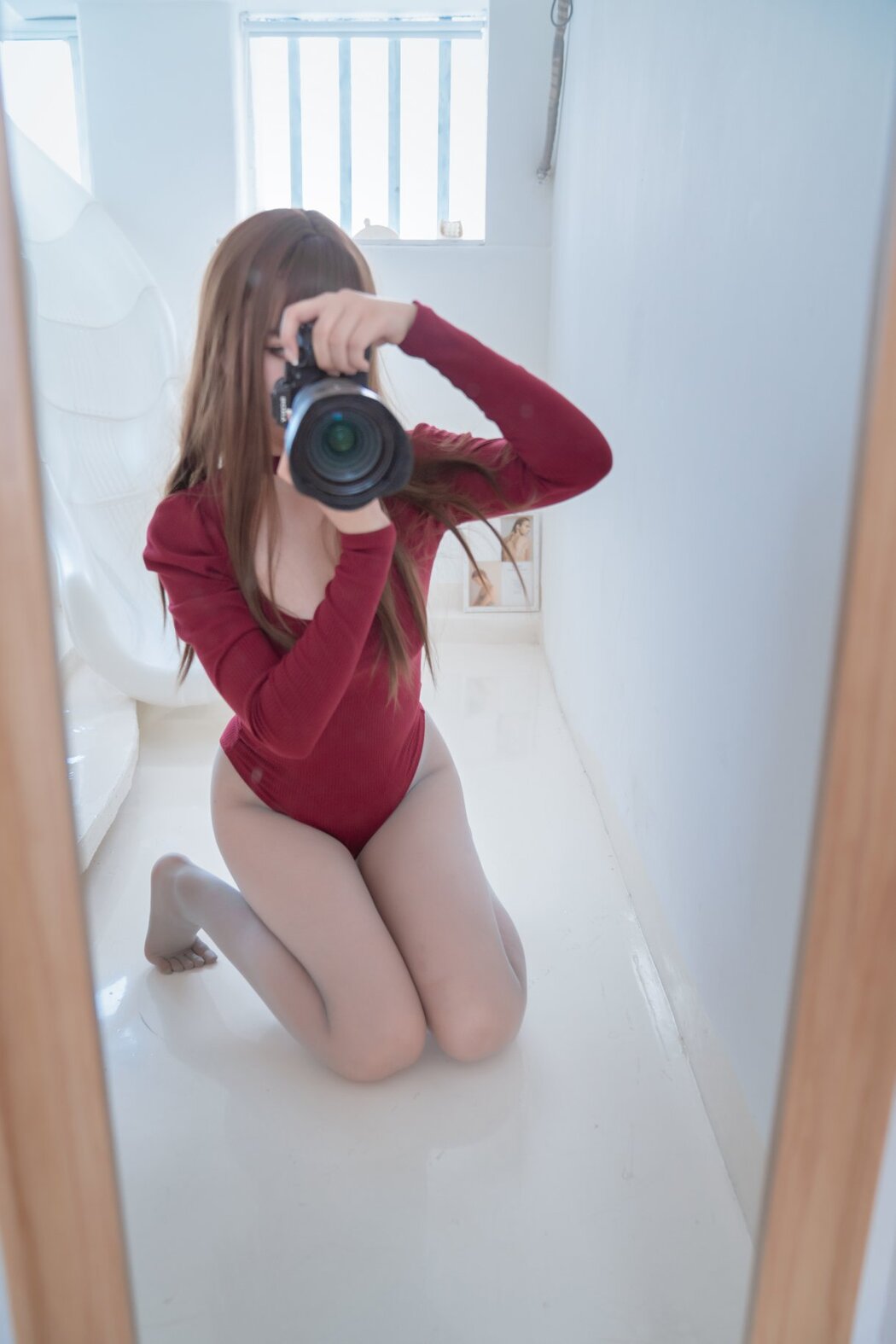 Coser@轩萧学姐 Vol.007 灰色五指袜