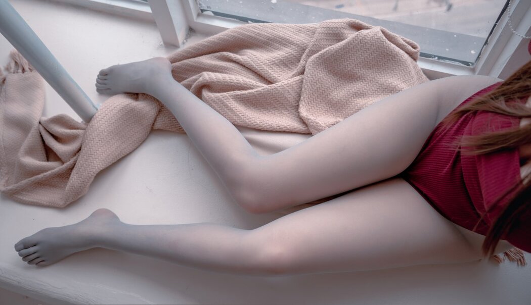 Coser@轩萧学姐 Vol.007 灰色五指袜