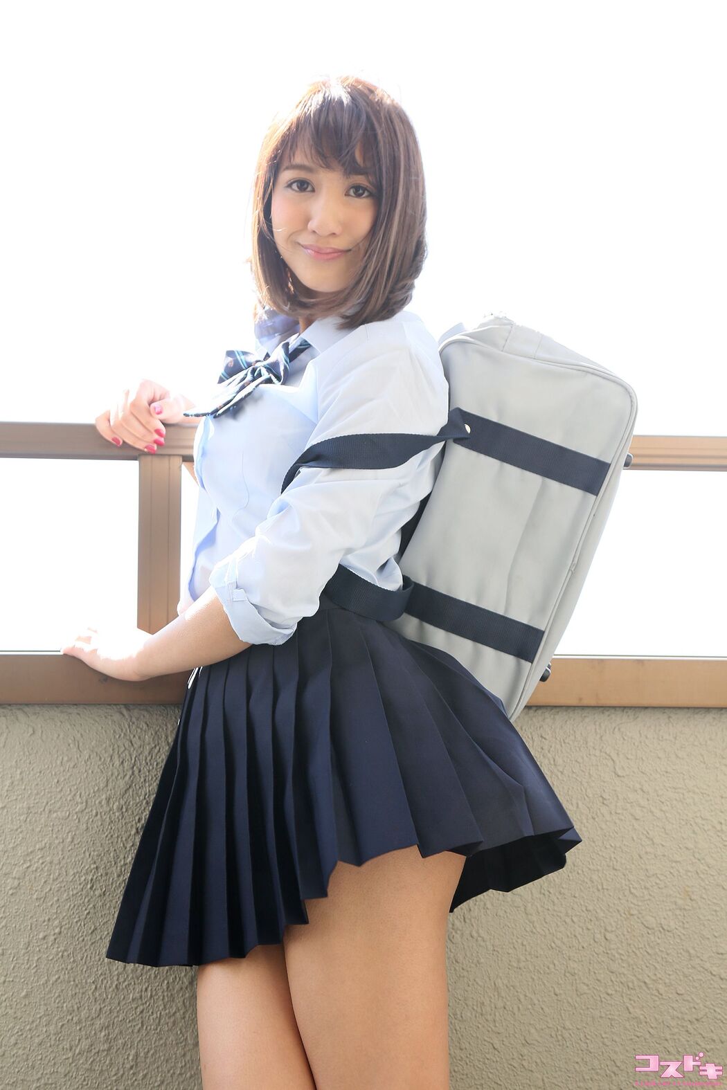 [Cosdoki] Amina Takashiro 高城アミナ takagiamina_pic_seifuku1
