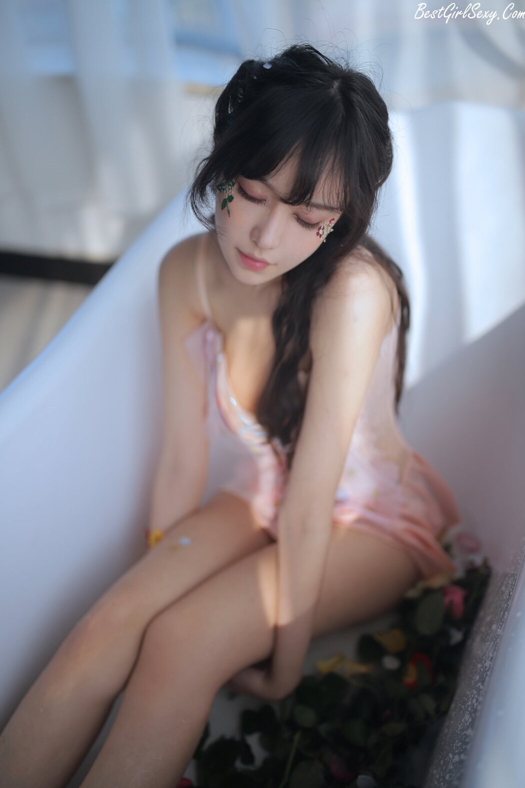 Coser@Shika小鹿鹿 Vol.071 HANA真爱版电子壁纸