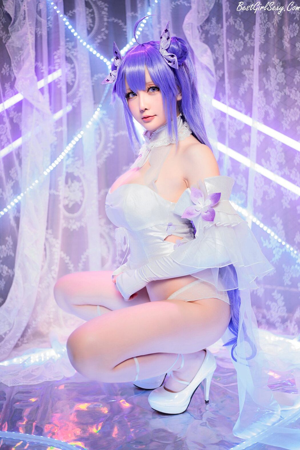Coser@小姐姐星之迟迟 Vol.087 纯白と漆黑 电子包 C