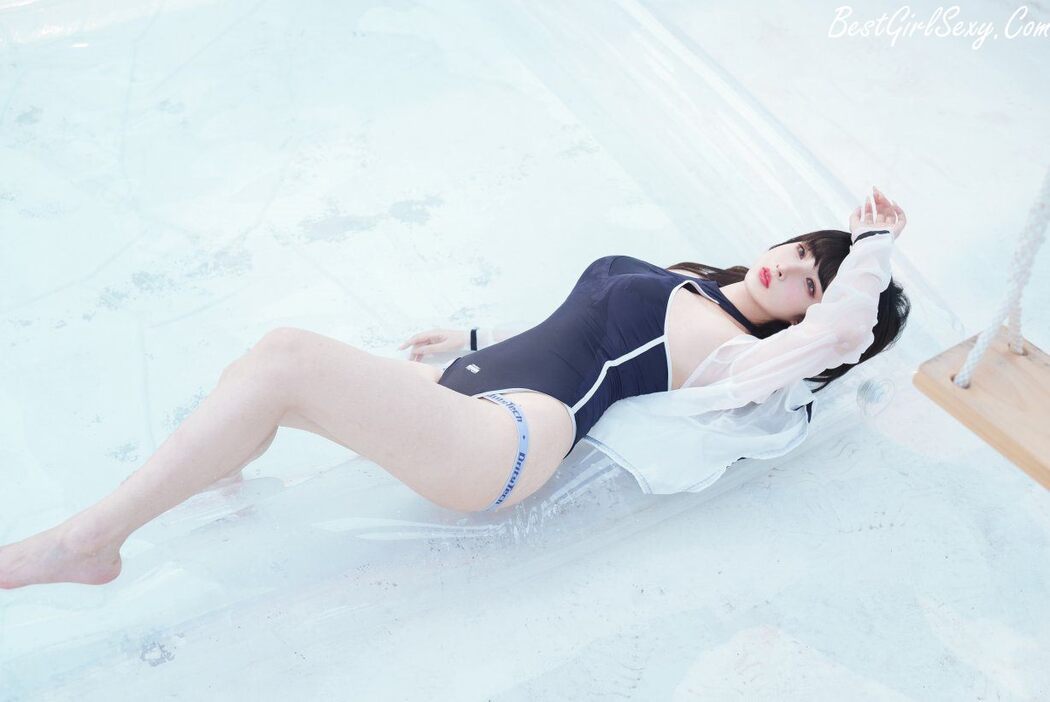 Coser@rioko凉凉子 Vol.068 天台竞泳 A