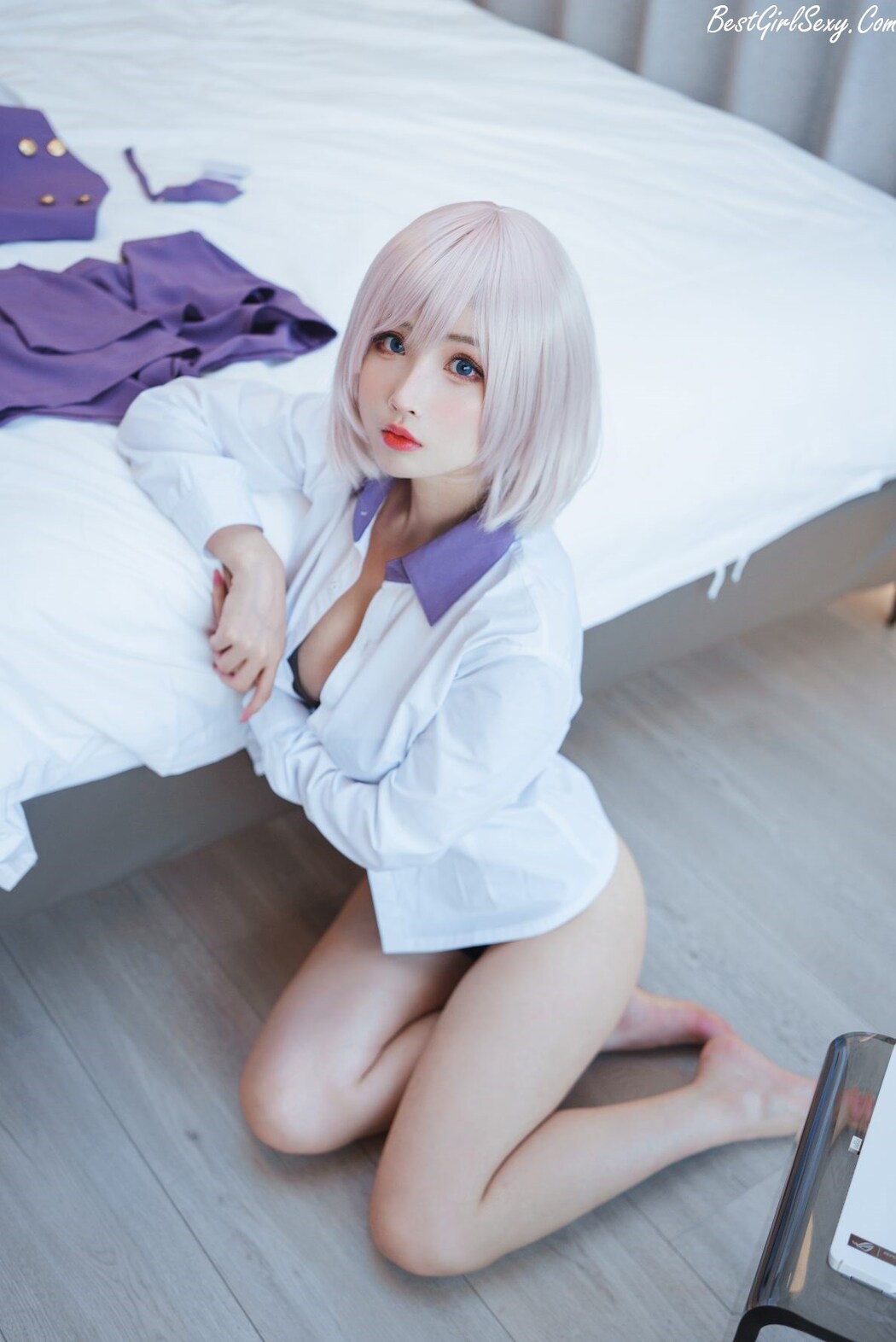 Coser@rioko凉凉子 Vol.071 电光机王 貉