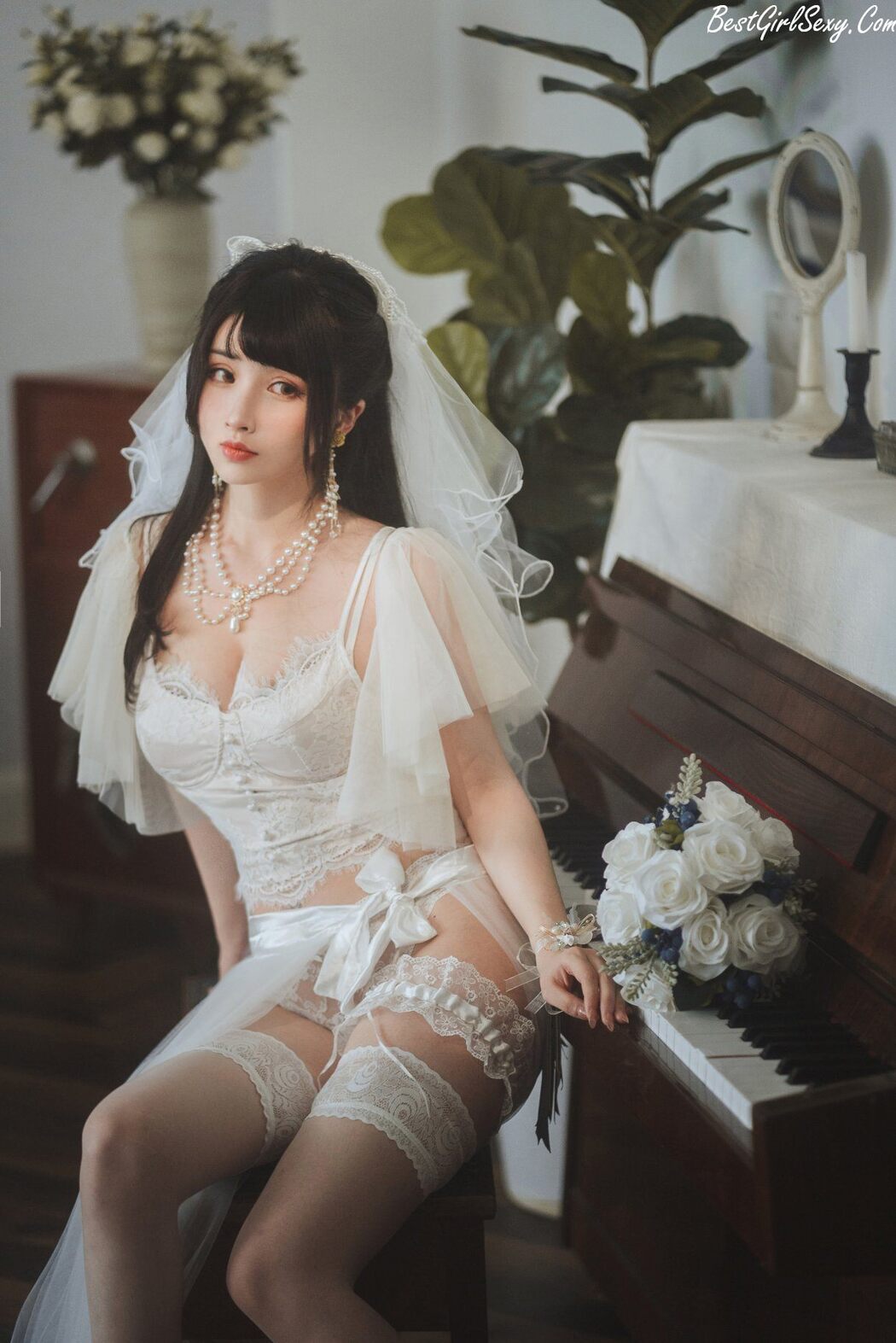 Coser@rioko凉凉子 Vol.069 透明婚纱