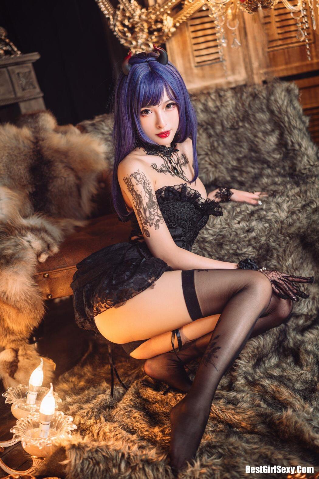 Coser@奈汐酱nice Vol.018 情趣护士装