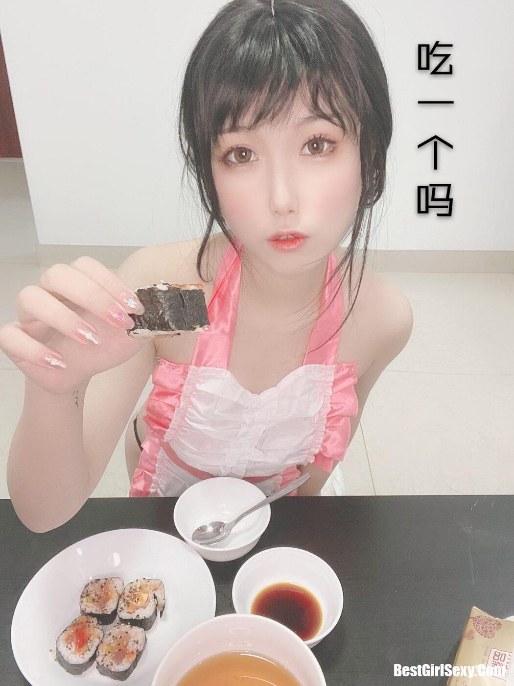 Coser@芋圆侑子 Vol.001 人妻围裙 A