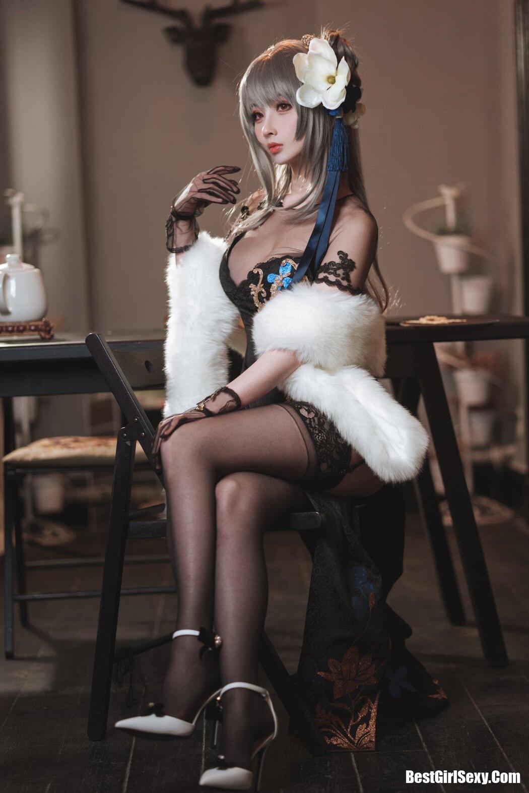 Coser@rioko凉凉子 Vol.066 瑰丽的执勤人