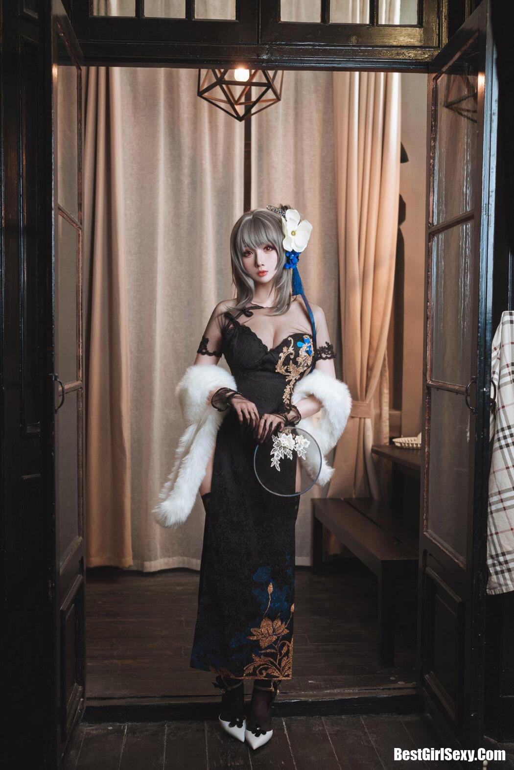 Coser@rioko凉凉子 Vol.066 瑰丽的执勤人