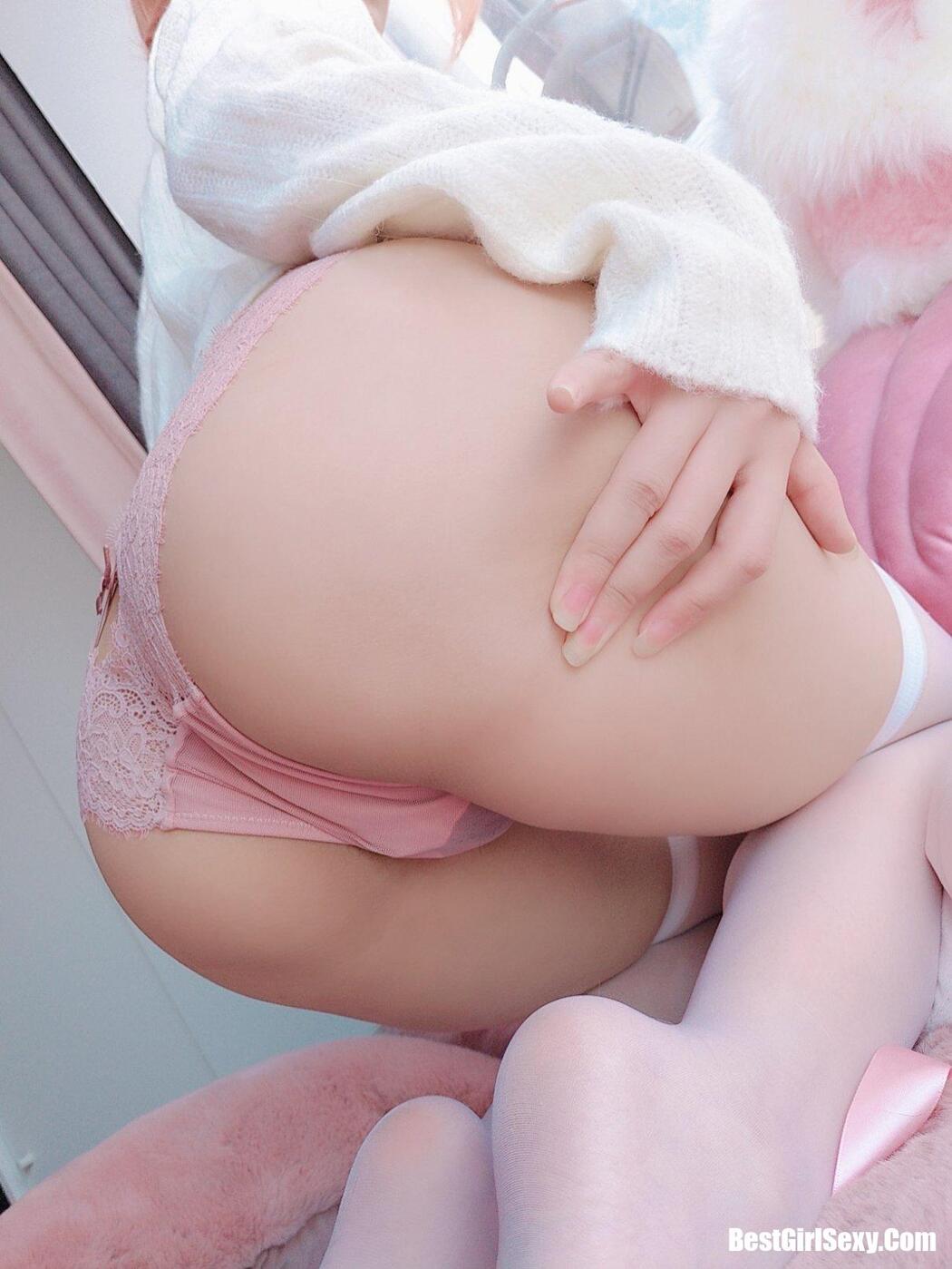 Coser@rioko凉凉子 Vol.050 家中的人妻狐