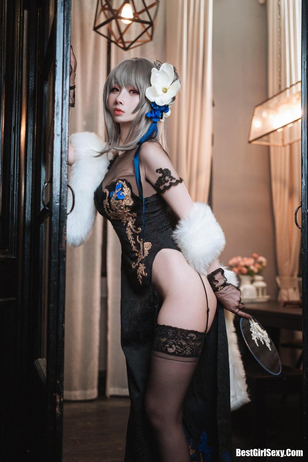 Coser@rioko凉凉子 Vol.066 瑰丽的执勤人