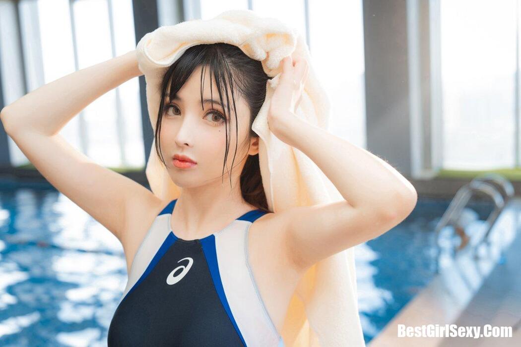Coser@rioko凉凉子 Vol.049 游泳部学姐的特训时间
