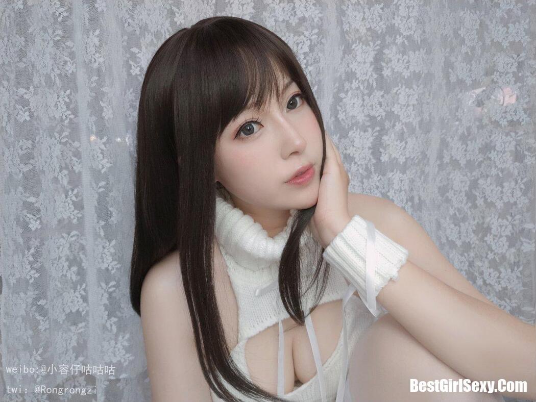 Coser@小容仔咕咕咕w Vol.007 女友向 纯白毛衣