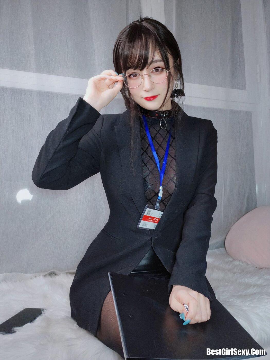 Coser@白银81 自撮り4(黑丝情趣)